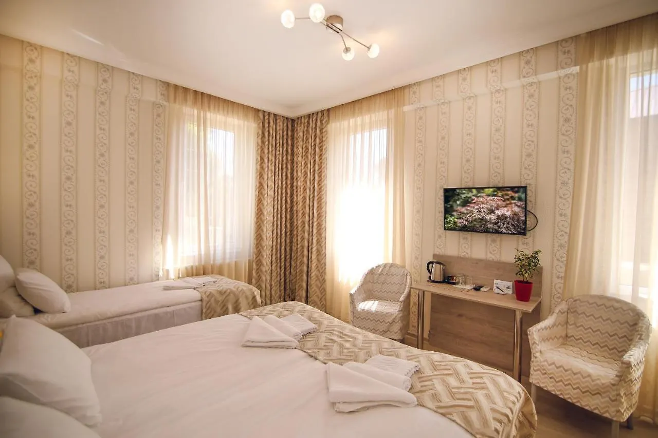 Hotel Kera Tiflis 0*,  Gürcistan