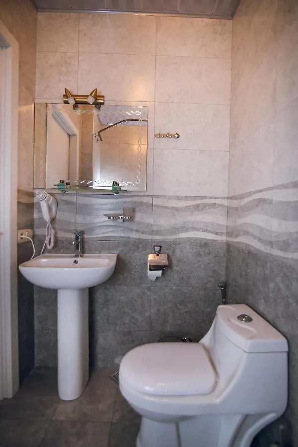 Hotel Kera Tiflis 0*,  Gürcistan